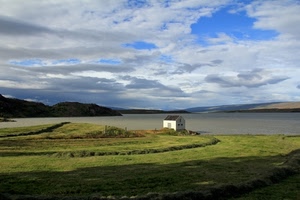 casa, nuvole, cielo, lago, acqua, prato, panorama, paesaggio, erba, verde